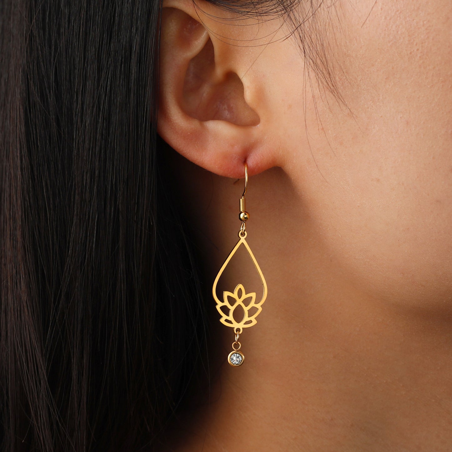 Vintage Water Drop Lotus Women's Earrings