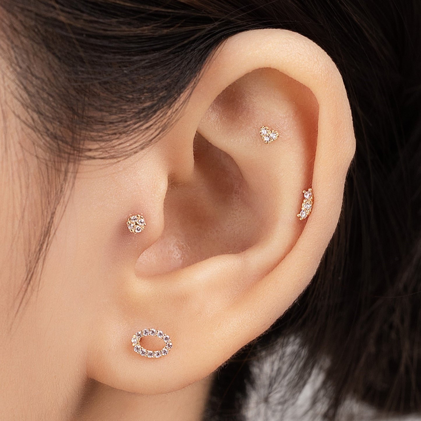 14K (58.5%) SOLID GOLD TINY CIRCLE PIERCING
