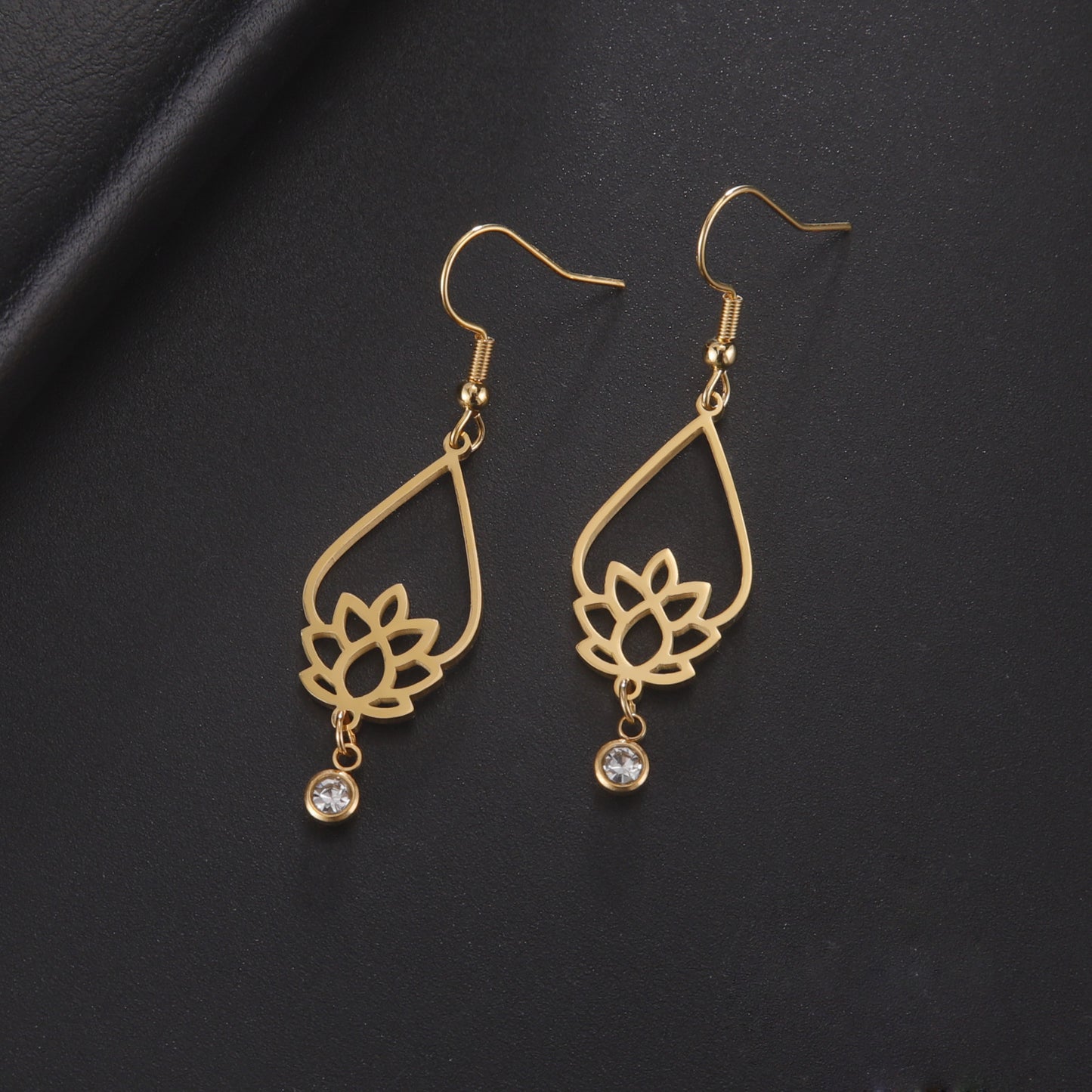 Vintage Water Drop Lotus Women's Earrings