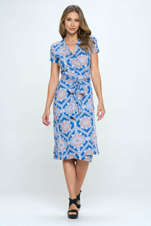 Print V neck Dress with Tie